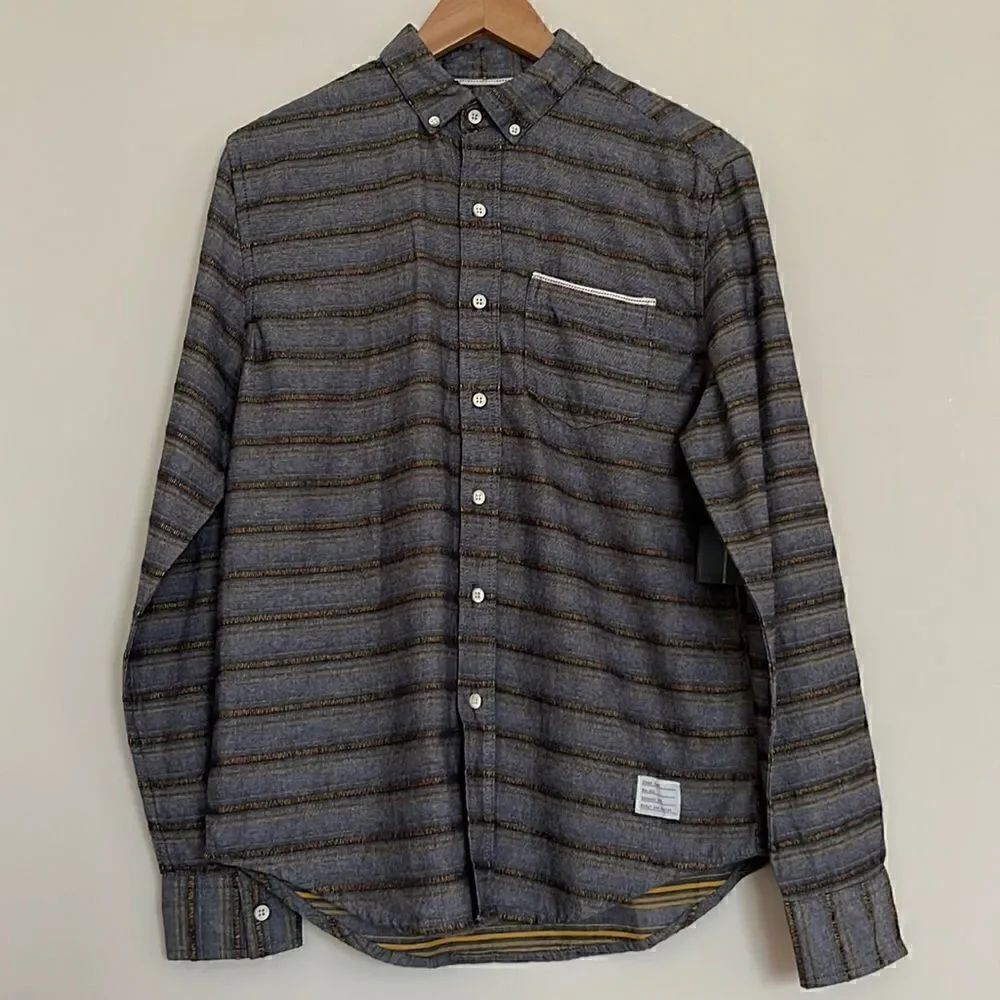 NWOT Adam Levin Casual Button Down Shirt Size S